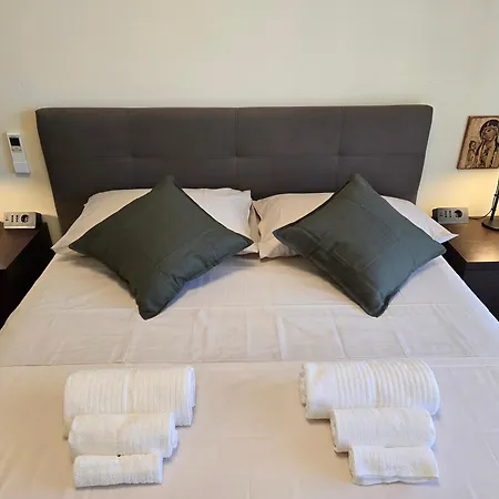 アパート Giopi Vitinia